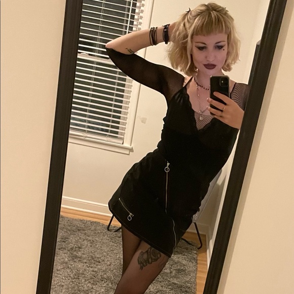 Meet your Posher, Em - Picture 5 of 16